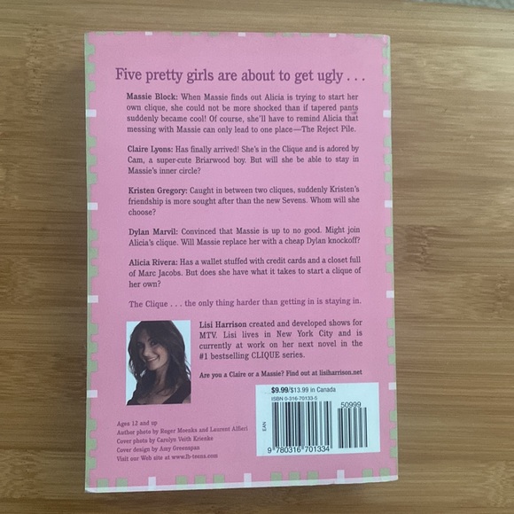 Revenge of the wannabes by Lisi Harrison - Picture 2 of 2